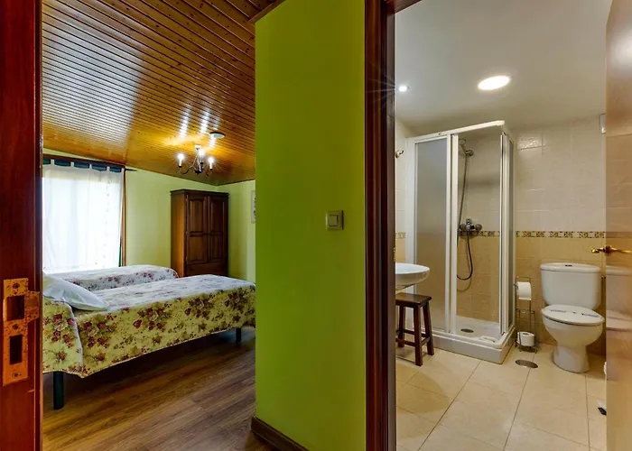 Casa Rural Os Carballos