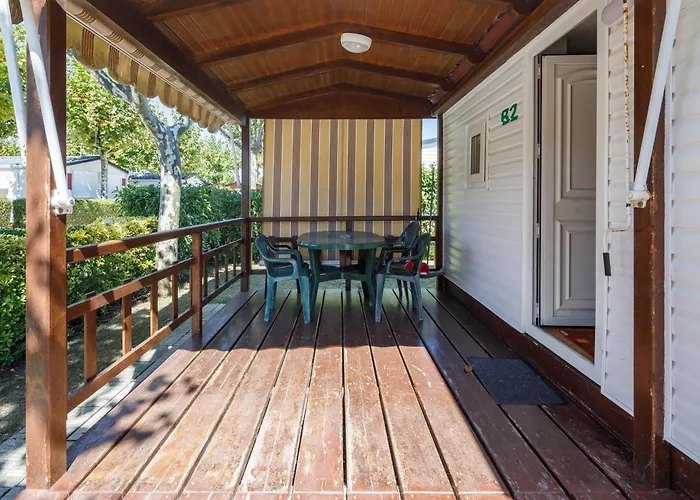 Bungalow B1